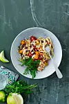 bild till recept: linguini med chili tomat och lax