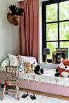 barnrum med stol i decoupage