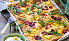 Pizza med betor och örtkräm