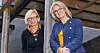 Carina till vänster och Lena till höger.