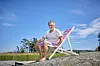Tommy Körberg sitter gärna vid den egna bryggan | Foto: Thomas Carlgren