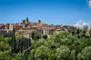 Det finns en mängd vackra, oupptäckta städer i Italien – Montalcino är en. Foto: GettyImages